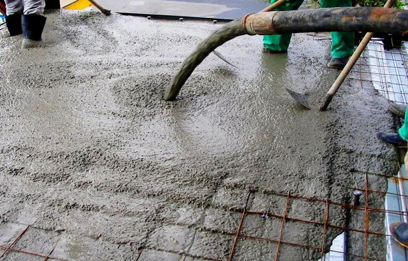 Bê tông tươi là gì? Ưu và nhược điểm của loại bê tông thương phẩm - Biscons
