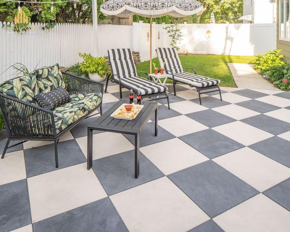 Kỹ thuật và các kiểu lát gạch sân vườn đẹp, chuẩn nhất năm 2025